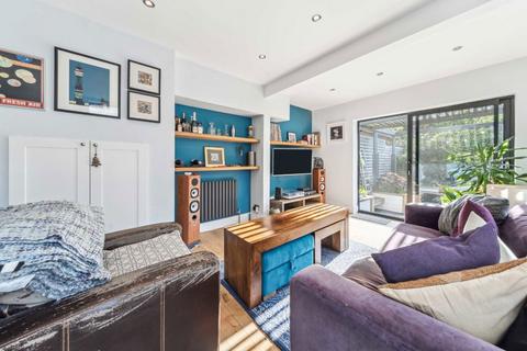 137 Haliburton Road, Twickenham, TW1 1PE