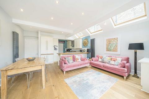 4 bedroom semi-detached house for sale, Atbara Road, Teddington TW11