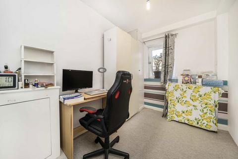 2 bedroom flat for sale, Springfield Road, Kingston Upon Thames KT1