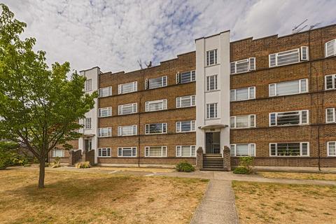 2 bedroom flat for sale, Park Road, Kingston Upon Thames KT1