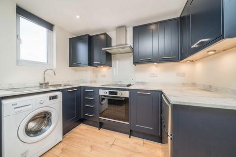 1 bedroom flat for sale, Richmond Road, Kingston Upon Thames KT2