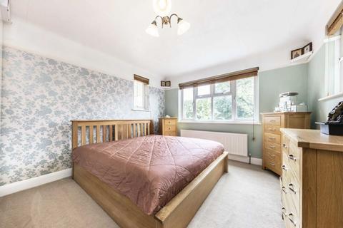 3 bedroom flat for sale, St. Mark's Hill, Surbiton KT6