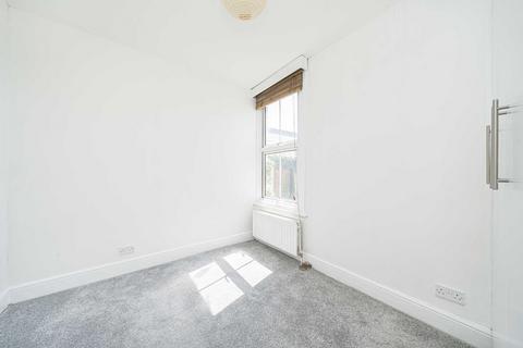 1 bedroom flat for sale, Broad Street, Teddington TW11