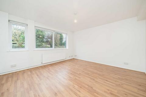 1 bedroom flat for sale, Church Grove, Kingston Upon Thames KT1