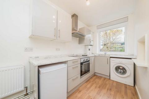 1 bedroom flat for sale, Church Grove, Kingston Upon Thames KT1