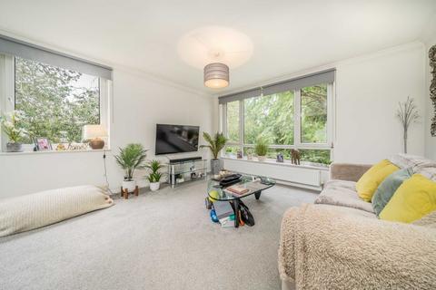 1 bedroom flat for sale, Manor Road, Teddington TW11