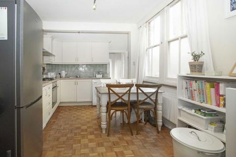 1 bedroom flat to rent, Church Road, Teddington TW11