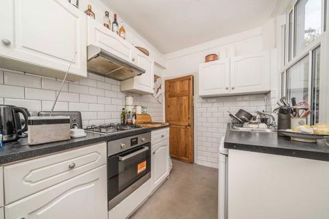 2 bedroom house for sale, Elm Road, Kingston Upon Thames KT2