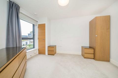 1 bedroom flat for sale, Somerset Road, Teddington TW11