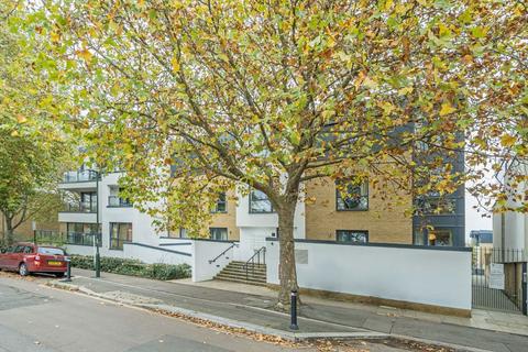 1 bedroom flat for sale, Somerset Road, Teddington TW11