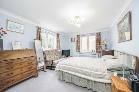 Flat 6, Bowater House, 12 Manor Road, Teddington, TW11 8BN