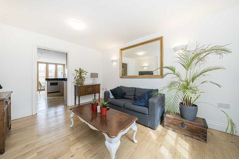 37a Hamilton Road, Twickenham, TW2 6SN