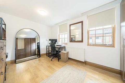 37a Hamilton Road, Twickenham, TW2 6SN