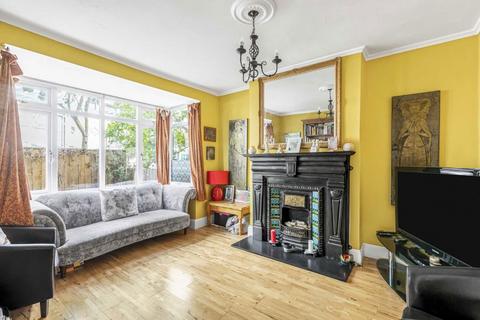 4 bedroom semi-detached house for sale, Whitton Road, Twickenham TW2