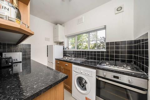 197 Kneller Road, Twickenham, TW2 7DY