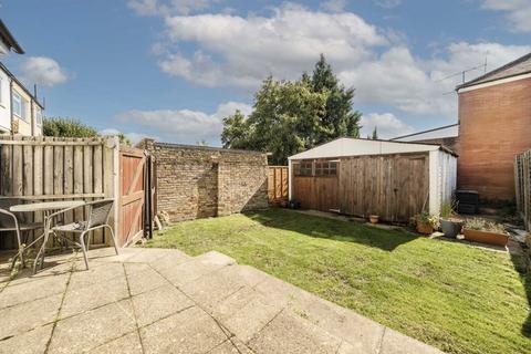Flat 1, 5 Kneller Road, Twickenham, TW2 7DF