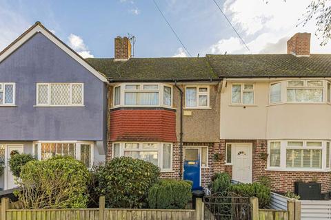 3 bedroom terraced house for sale, Lisbon Avenue, Twickenham TW2