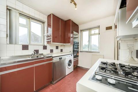 2 bedroom maisonette for sale, Manor Road, Twickenham TW2