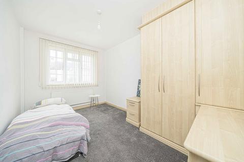 1, Morecroft Manor Road, Twickenham, TW2 5DQ