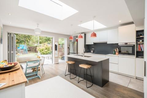undefined, Lancaster Place, Twickenham TW1