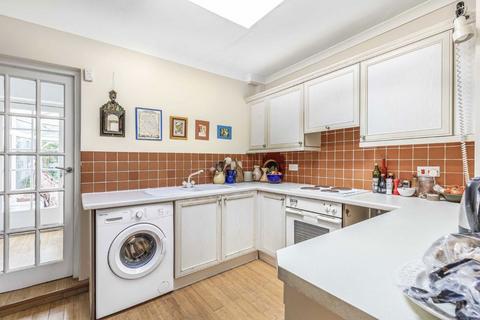 2 bedroom terraced house for sale, Fourth Cross Road, Twickenham TW2