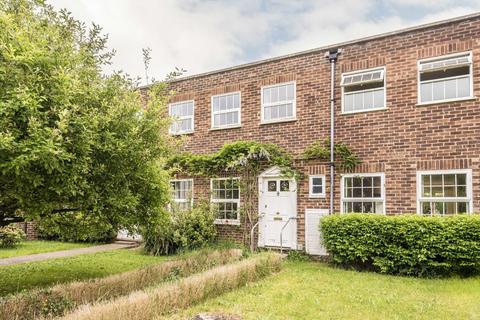 3 bedroom terraced house for sale, Lancaster Place, Twickenham TW1