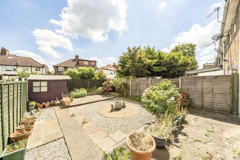 3 bedroom terraced house for sale, Egerton Road, Twickenham TW2