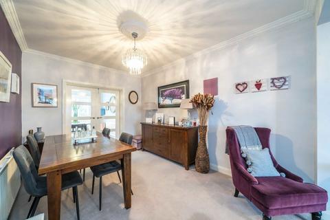 3 bedroom semi-detached house for sale, Lyndhurst Avenue, Twickenham TW2