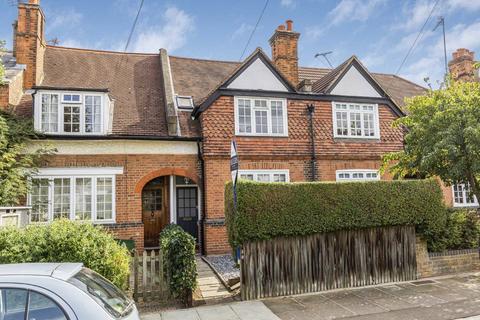 38 Campbell Road, Twickenham, TW2 5BY
