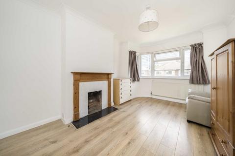 2 bedroom flat for sale, Cheltenham Avenue, Twickenham TW1