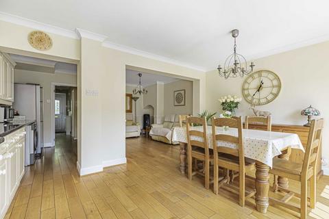 5 bedroom terraced house for sale, Chertsey Road, Twickenham TW2