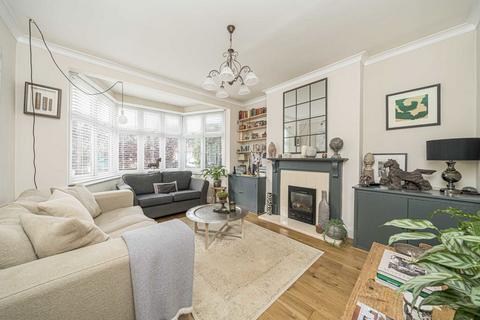 3 bedroom house for sale, Montrose Avenue, Whitton TW2