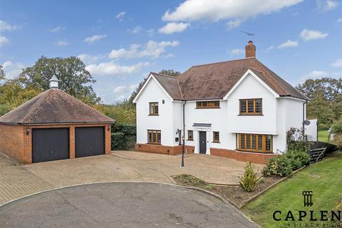 5 bedroom detached house for sale, Moreton Gates, Moreton