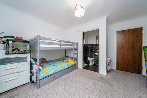 Flat 404, Leslie Hitchcock House, 21 Minter Road, Barking, IG11 0TH