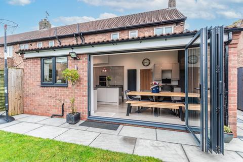 3 bedroom end of terrace house for sale, Church Lane, Dunnington, York