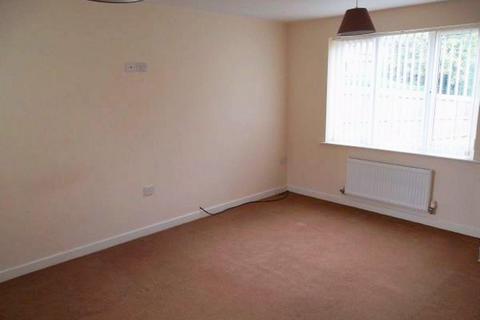 3 bedroom detached house to rent, Smedley Close, Nottingham NG8