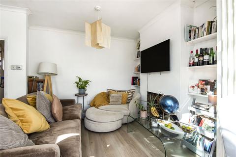 3 bedroom terraced house for sale, Chailey Avenue, London, EN1