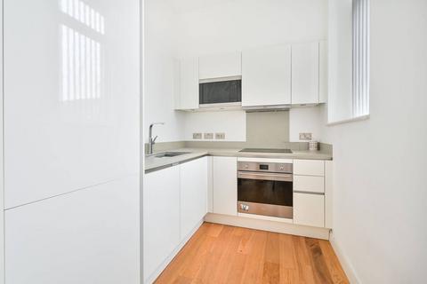 Studio for sale, Greenford, Perivale, Greenford, UB6