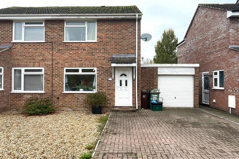 2 bedroom semi-detached house for sale, Merrick Road, Glastonbury