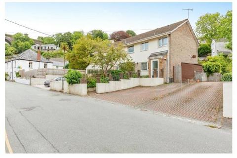 3 bedroom house to rent, St Austell