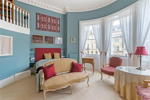 1 bedroom apartment to rent, Royal Crescent, Bath, Somerset, BA1