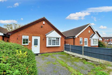 2 bedroom detached bungalow for sale, St. Andrews Close, Nottingham