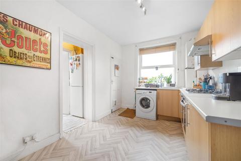 2 bedroom flat for sale, Auckland Hill, West Norwood, SE27