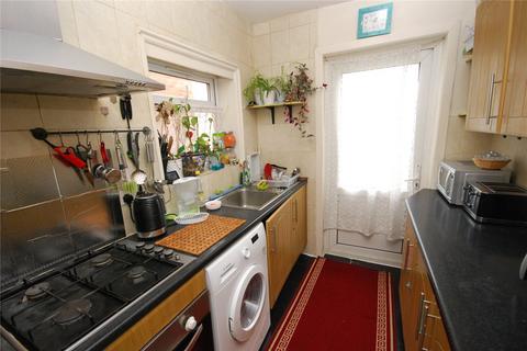 3 bedroom semi-detached house for sale, Pennine Drive, Cricklewood, NW2