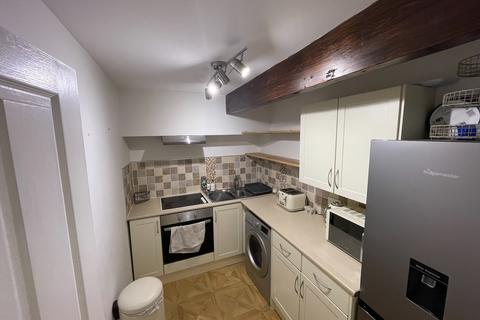 1 bedroom flat to rent, Bridge Street, Oakworth BD22