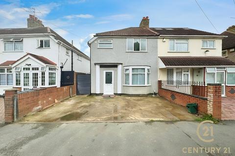 4 bedroom semi-detached house to rent, Walnut Tree Road, HOUNSLOW TW5