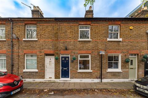 2 bedroom terraced house for sale, George Street, Hanwell