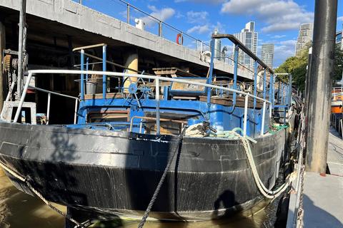 2 bedroom houseboat for sale, Kirtling Street, Nine Elms, SW8