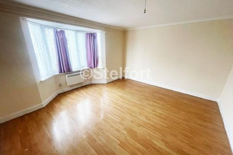 1 bedroom flat to rent, Malyon Court,  Barking Road, London,E6