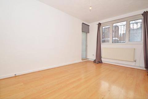 3 bedroom flat to rent, Canrobert Street, Bethnal Green, E2